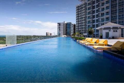 Entire Apartment - Mactan New Town Lapu-Lapu City Exterior photo